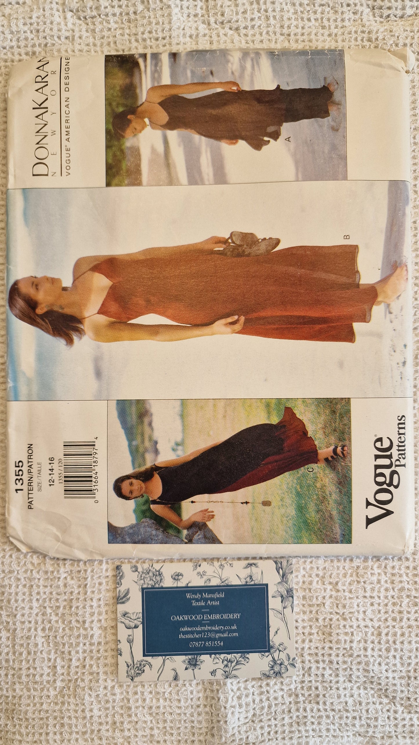 Dressmaking Pattern - Vogue 1355 - Donna Karan New York DKNY - Size 12-16